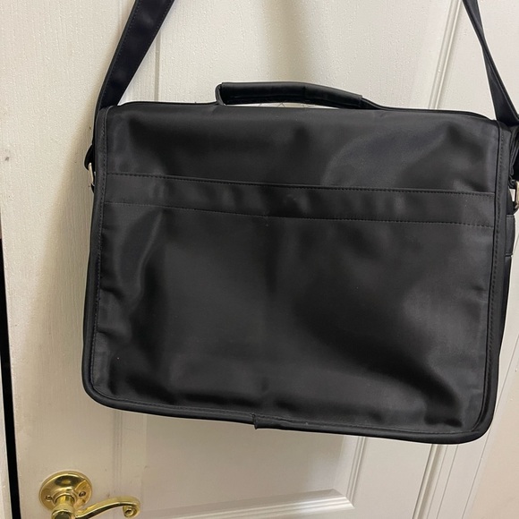 GUESS Black Nylon Exterior Laptop Bags in new conditions - Picture 6 of 16